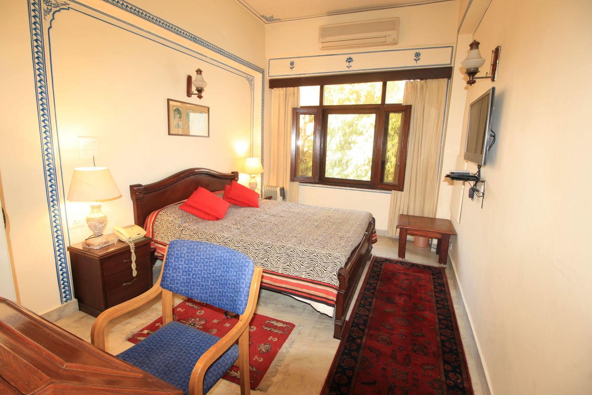 Hotel Meghniwas Jaipur Bagian luar foto